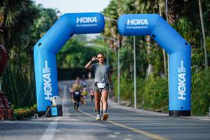 BIB: 3104
                            <button type="button" onclick="openModal(22575008)" class="btn btn-primary btn-sm float-right btn-popup" data-toggle="modal" data-target=".modal-high-quality">
                        <i class="fas fa-shopping-cart"></i> Add to Cart
                    </button>
                                            <button type="button" onclick="isThisMe(22575008, true)" class="btn btn-success btn-sm float-right btn-popup btn-isme hidden" data-toggle="tooltip" data-placement="bottom" title="นี่คือรูปของคุณใช่ไหม คลิกที่นี่เพื่อเอาเข้าอัลบั้ม">
                        <i class="fas fa-plus"></i> Add to album
                    </button>
                    <button type="button" onclick="isThisMe(22575008, false)" class="btn btn-warning btn-sm float-right btn-popup btn-isnotme hidden">
                        <i class="fas fa-ban"></i> Remove from album
                    </button>